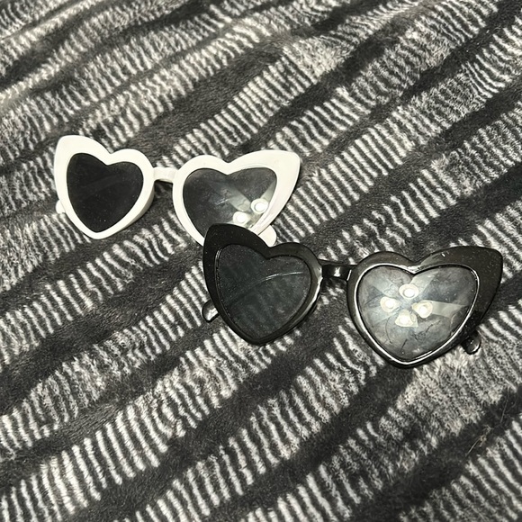 heart shaped sunglasses - Picture 1 of 1